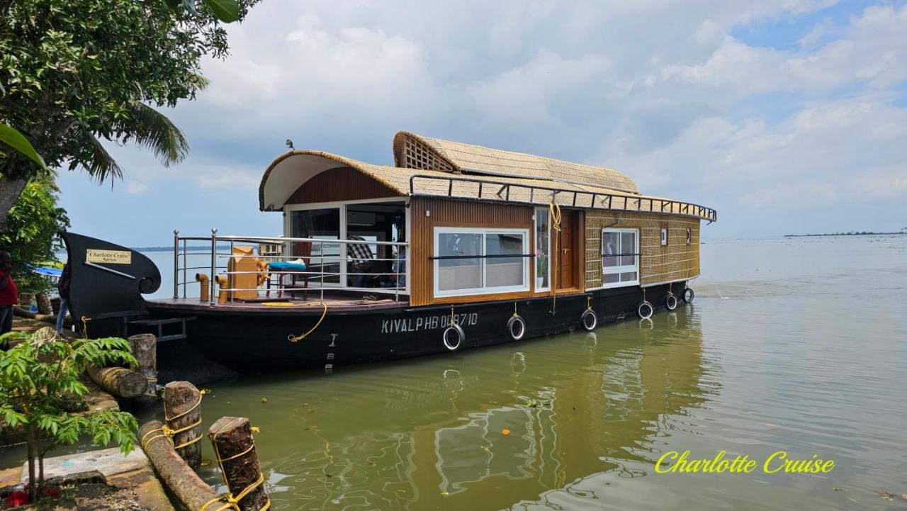 Charlotte Cruise House Boat *